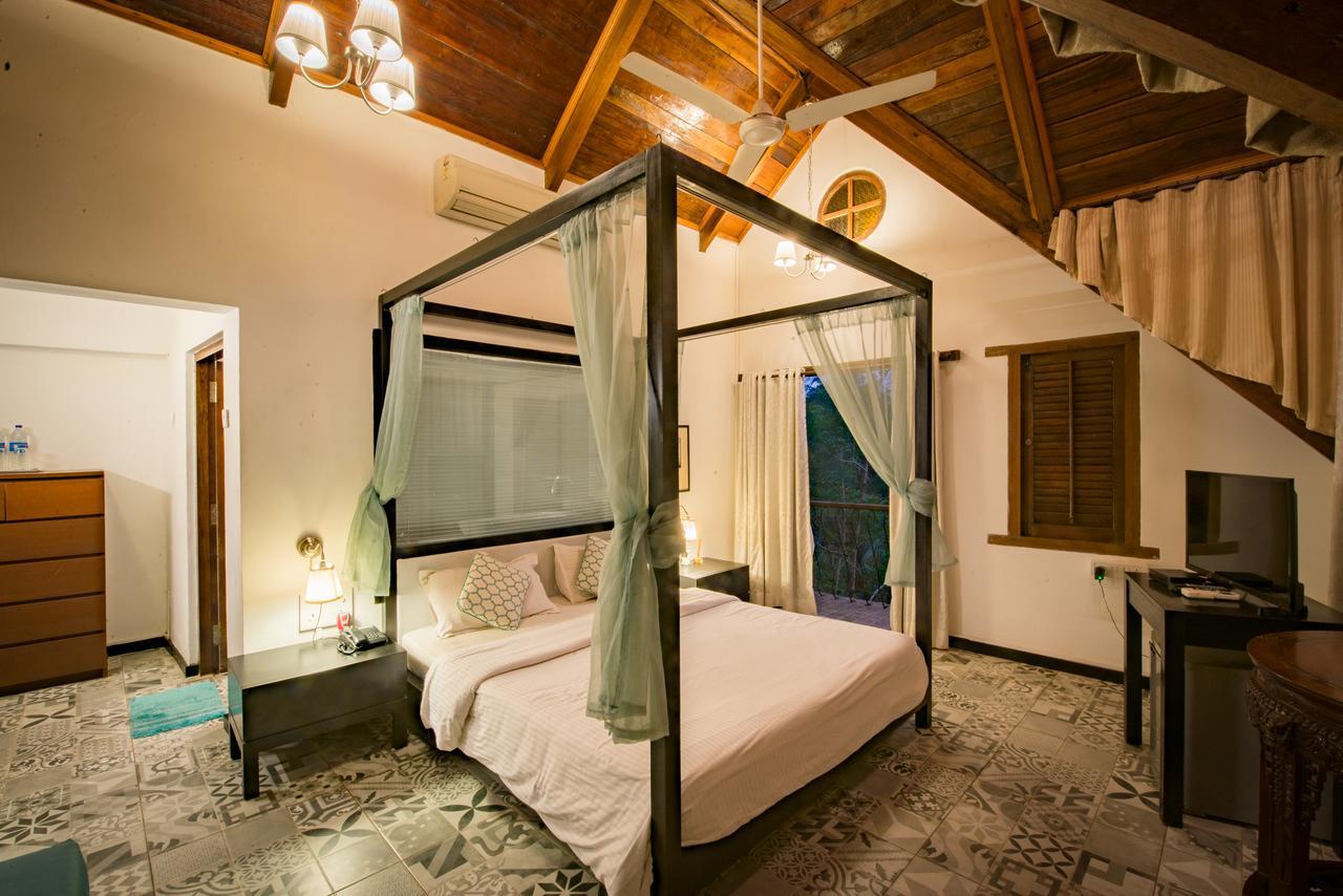 Waters Boutique Hotel By Spectrum Holiday GOA Buitenkant foto