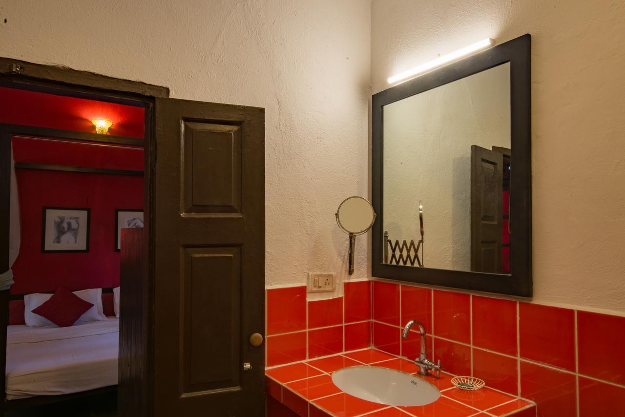 Waters Boutique Hotel By Spectrum Holiday GOA Buitenkant foto